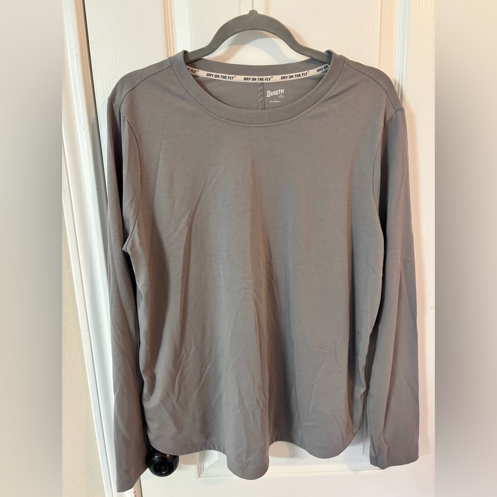 Duluth‎ Trading Co Women’s Long Sleeve Crewneck — Slate Gray